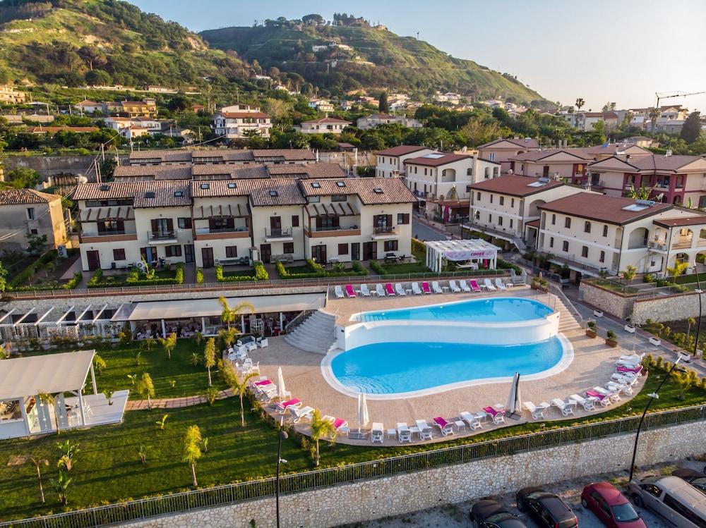 Sentido Michelizia Tropea Resort Exterior photo