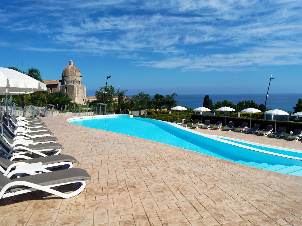 Sentido Michelizia Tropea Resort Exterior photo